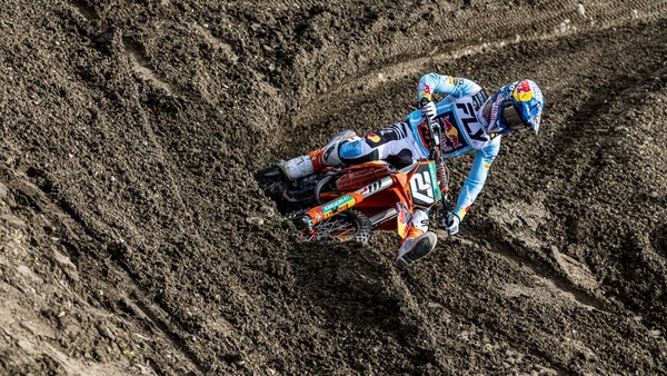 MX2: Langenfelder domina in Svizzera