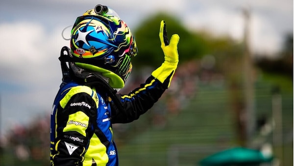 Valentino Rossi colpisce la Ferrari: ecco cosa è successo al "Dottore"