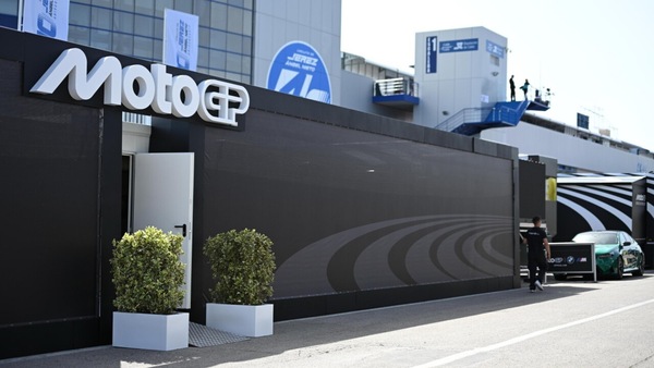 Liberty Media c'è: hospitality MotoGP in stile Formula 1 a Jerez