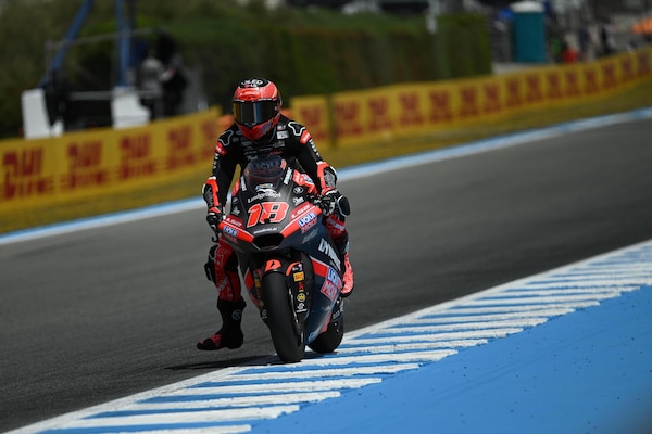 Moto2 Jerez: Manuel Gonzalez replica e comanda, decimo Celestino Vietti
