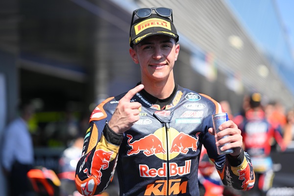 Moto3, GP Spagna, i risultati: Rueda vincitore senza rivali a Jerez, Pini settimo