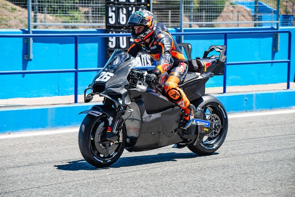 MotoGP, la carena avanzata della KTM vista da vicino: tutti i dettagli
