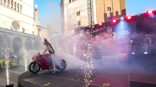 La SBK scende in piazza a Cremona