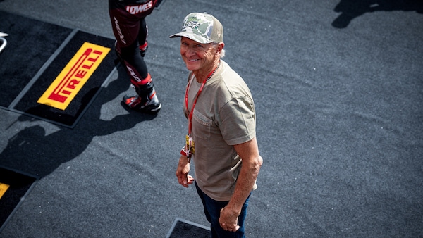 Kevin Schwantz in pista a Cremona per la SBK