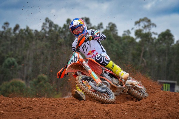MXGP: Lucas Coenen e Langenfelder in pole in Portogallo