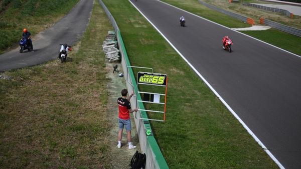SBK Cremona, in aiuto di Bulega spunta la tabella “anti-Toprak”