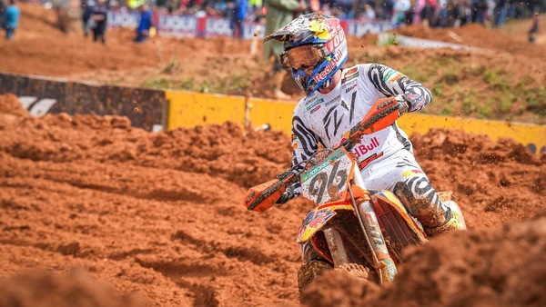 MXGP del Portogallo: Lucas vince ancora