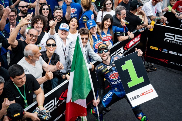 SSP, Manzi doppietta e sguardo alla Superbike: “A breve ci saranno novità”