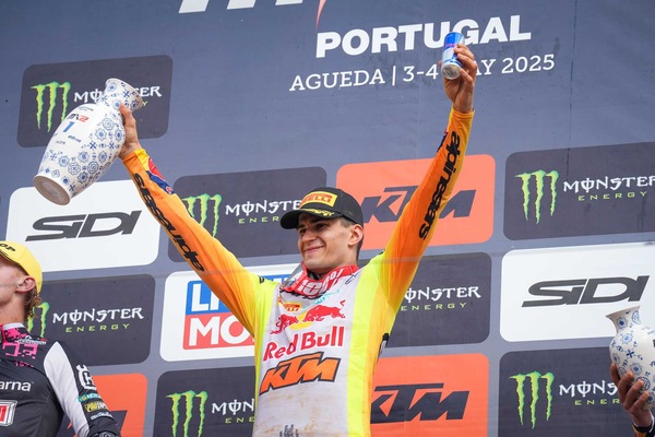 Andrea Adamo stravince in Portogallo