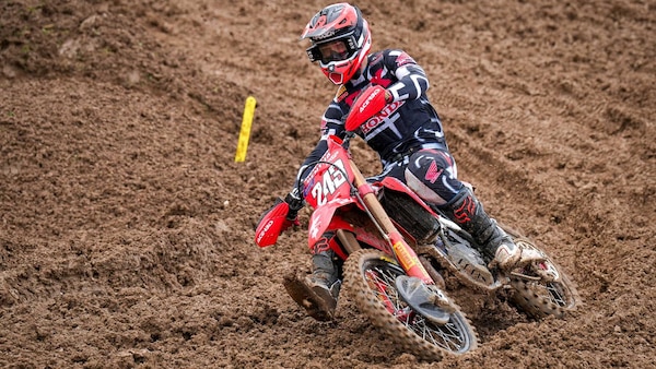 MXGP: Gajser out per 3 mesi?