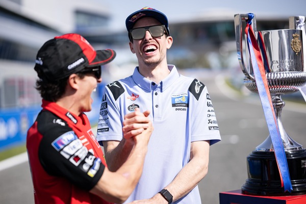 MotoGP25, Marc Marquez è convinto: “Nella realtà virtuale non posso battere Alex”