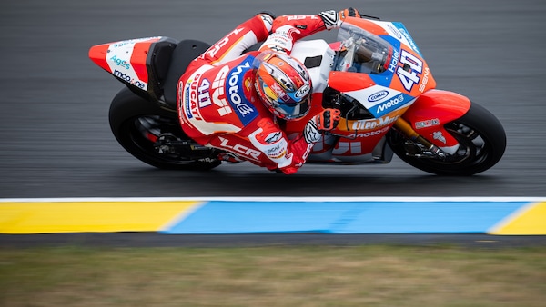 MotoE Gara 2: che rimonta Casadei! Da P10 alla vittoria a Le Mans