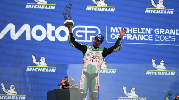 MotoGP Le Mans, Zarco: "Seppur con qualche danno ho vinto. Questo pubblico è impressionante"