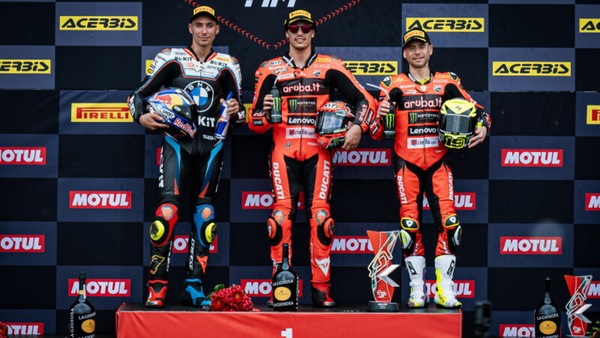 SBK, Bulega può raggiungere Corser, ma Toprak è il pilota da battere a Most