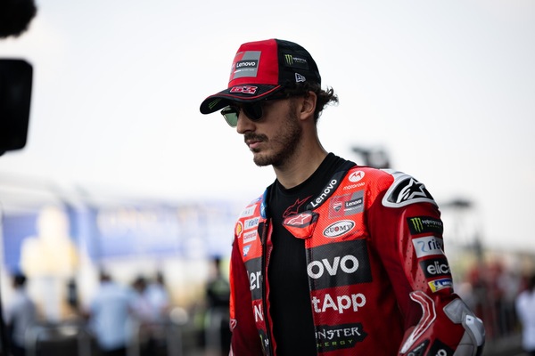 MotoGP, le fatiche di Bagnaia: il principale nemico dell'italiano non è Marquez