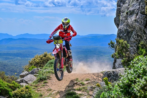 Rally di Sardegna: Pietro Degiacomi fa sua la terza prova del CIMR