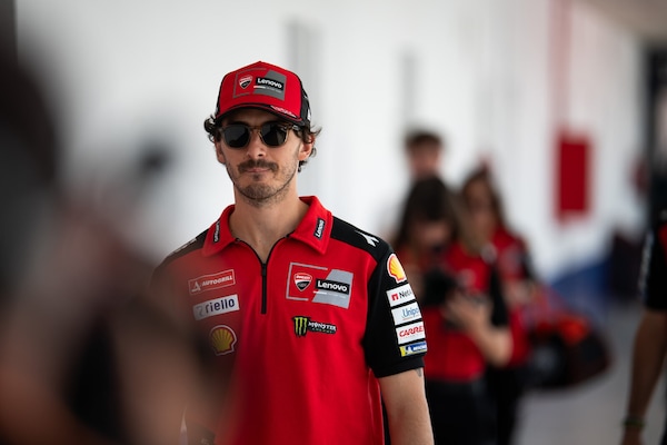 MotoGP Silverstone, Bagnaia: "Tornare alla GP24? Il regolamento non me lo permette"