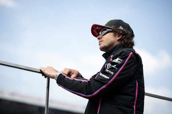 MotoGP, Bezzecchi: “Con poche staccate soffriamo meno, la pioggia sarebbe una rottura di…”