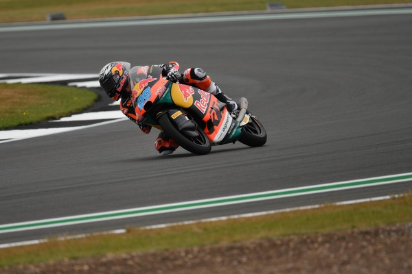 Moto3 Silverstone, risultati FP2 2025: Rueda al comando, Rossi nono