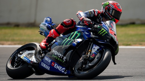 Quartararo indiavolato e in Pole nel GP di Silverstone: non c'è due senza tre per Fabio e Yamaha