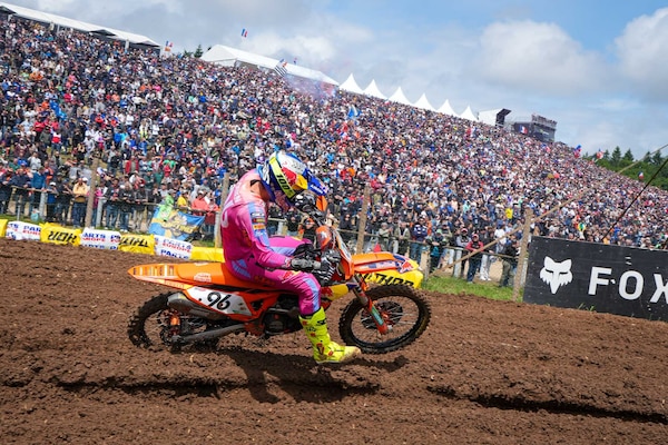 MXGP: duello stellare in Francia
