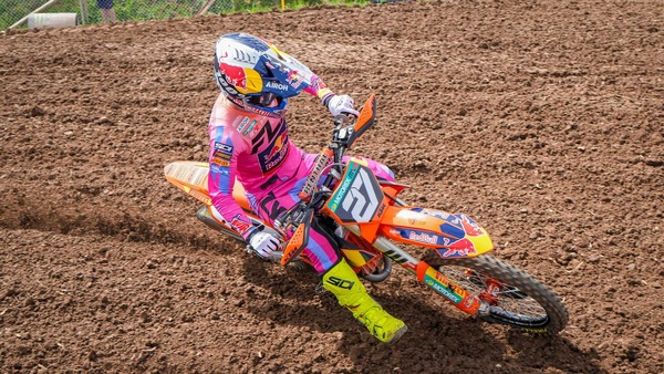 MX2: il ballo di Simon