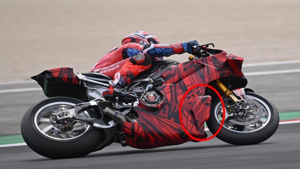 SBK, Ducati e la nuova Panigale V4R in azione: aerodinamica da MotoGP!