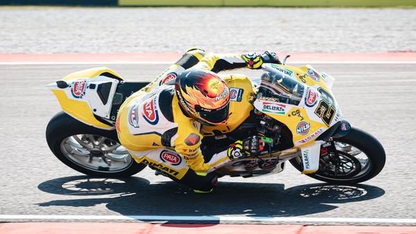 SBK, Iannone: “Faccio fatica in frenata, ma era importante tornare in moto”