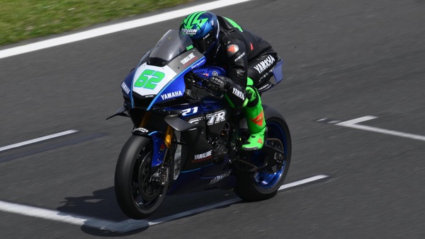 SBK, test Misano: Manzi si gode la R1... in attesa del futuro