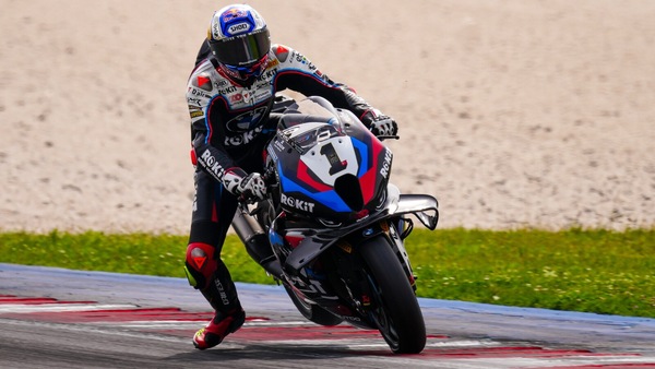 SBK, test Misano: si infiamma il duello Toprak - Bulega a metà giornata, Manzi in scia a Pirro