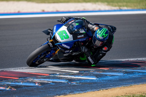 Manzi al debutto sulla R1: “Ho ancora tanto da imparare sulla SBK, l’importante era non fare stupidate”