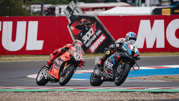 SBK 2025, duello Bulega Razgatlioglu: consegnato alla storia