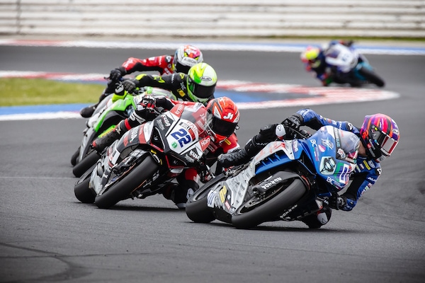 Ottaviani contro tutti: al Mugello riparte la sfida del CIV SSP