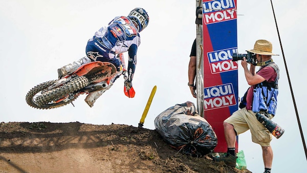 MXGP: giro di boa in Germania