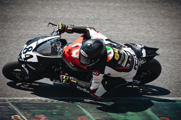 CIV Sportbike: Ieraci e Coppola squalificati per irregolarità, la vittoria va a Paolo Grassia, secondo Gabriele Mastroluca