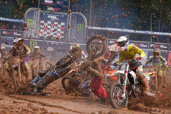 EMX125: la dura vita nel fango