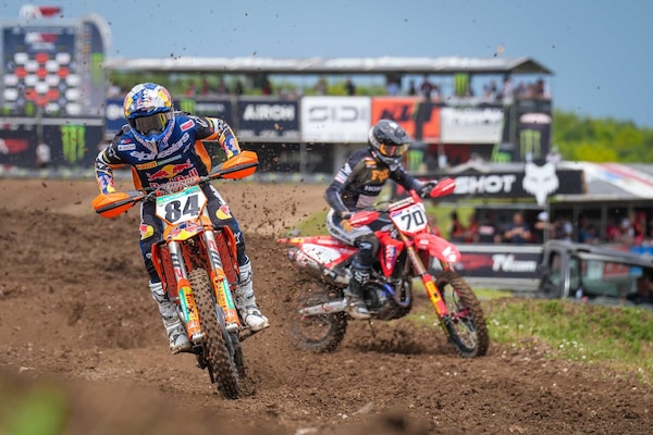 MXGP di Gran Bretagna: pole position di Herlings