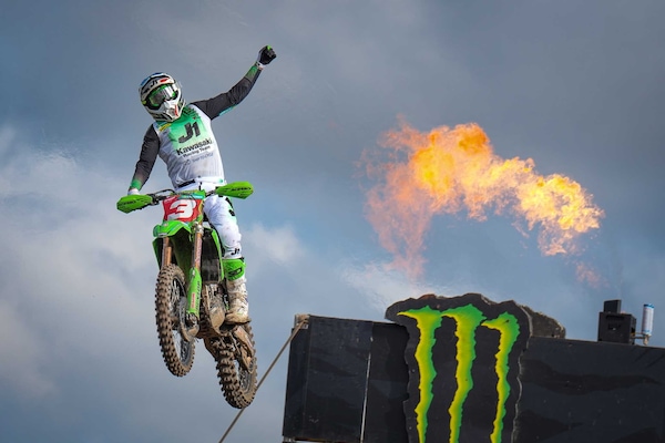 MXGP: Febvre ritrova la via del successo in Inghilterra
