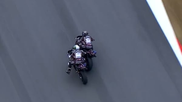 MotoGP, il contatto pericoloso tra Bagnaia e Marquez: la sequenza