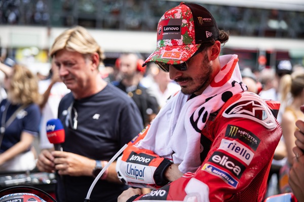 MotoGP, Lorenzo: “Come Pecco sono un pilota sensibile, lo difendo”