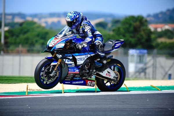 CIV, Q1: Delbianco rifila mezzo secondo a Pirro, Bussolotti al comando in SSP