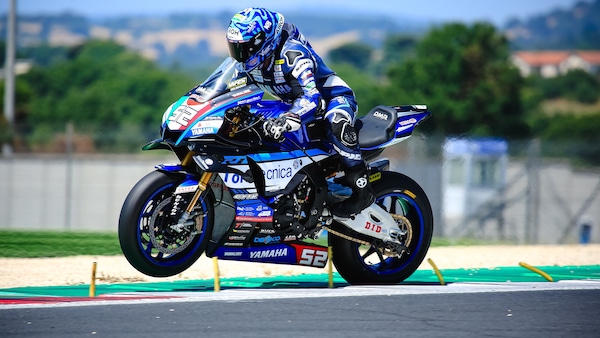 CIV, Q1: Delbianco rifila mezzo secondo a Pirro, Bussolotti al comando in SSP