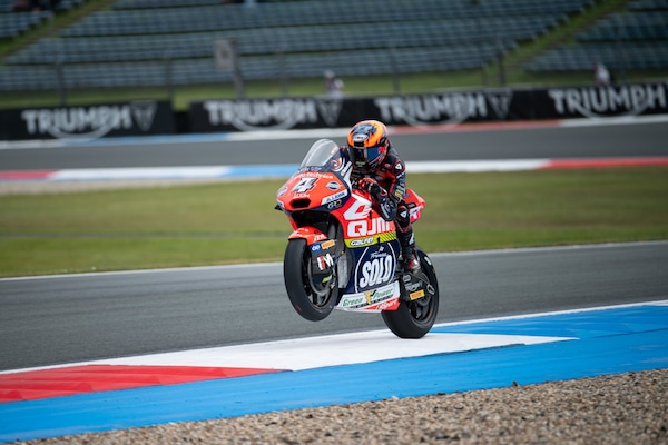 Moto2 Assen: Ivan Ortolà beffa Aron Canet nelle FP2, sedicesimo Celestino Vietti