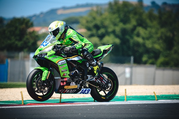 CIV Supersport, Xavi Artigas porta la Kawasaki al successo a Vallelunga