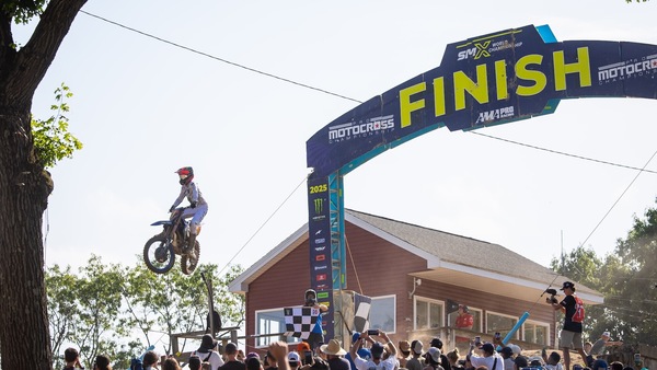 National MX250: Deegan piglia tutto anche a Southwick