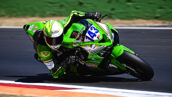 CIV, Artigas “pigliatutto” a Vallelunga: tripletta e leadership in Supersport