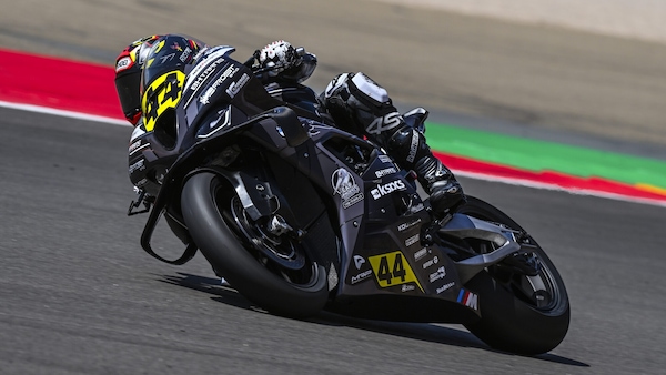 ESBK: una vittoria a testa per Odendaal e Gomez nel caldo torrido di Aragòn