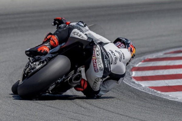 MotoGP, Jorge Martin torna in moto! Primi giri a Barcellona 3 mesi dopo l’incidente