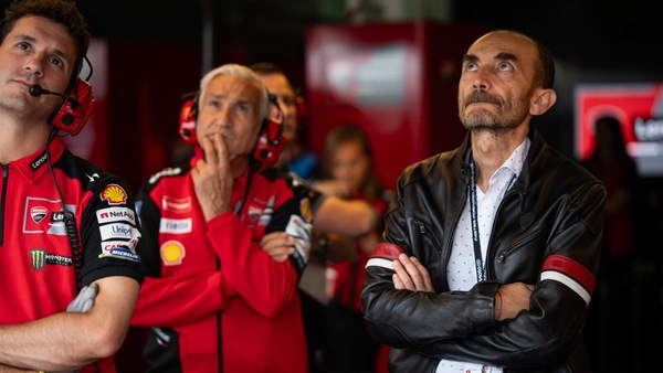 MotoGP, Claudio Domenicali: "Siamo preoccupati per Bagnaia, gli italiani vorrebbero vederlo più forte"