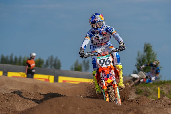 MXGP di Finlandia: Coenen vince, Febvre inciampa